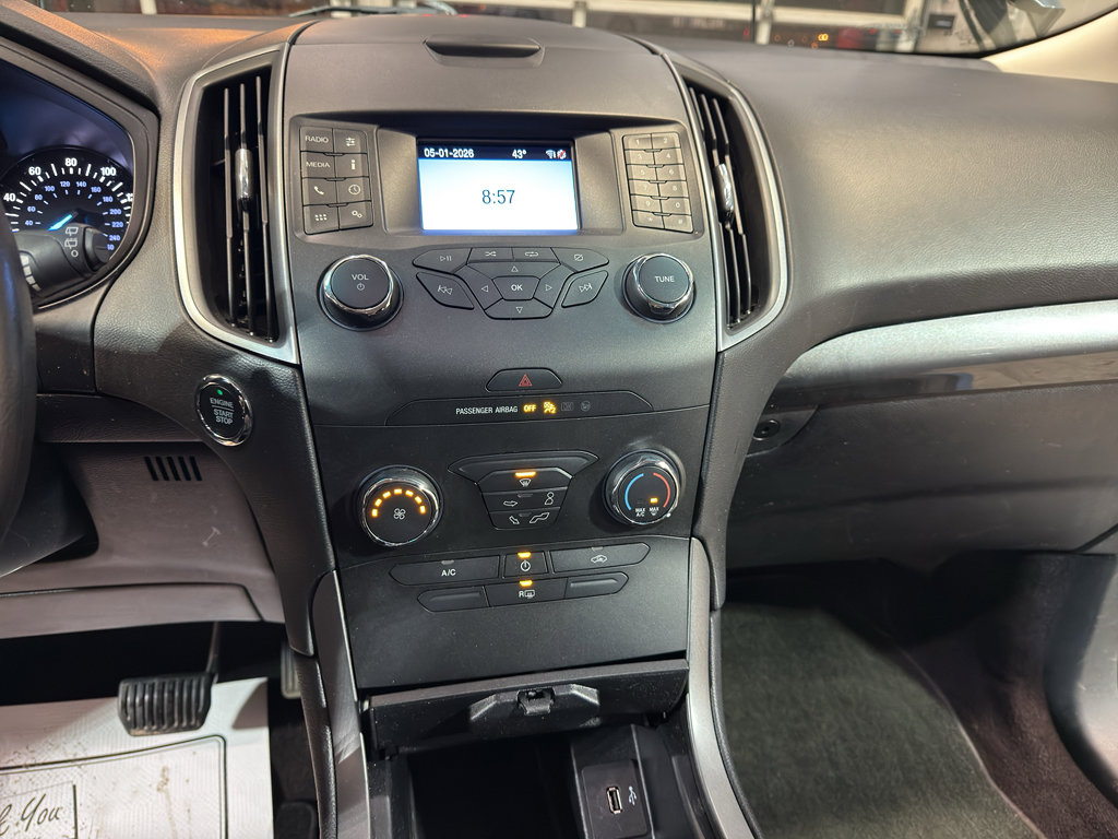 Used 2019 Ford Edge SE AWD/4WD image 17