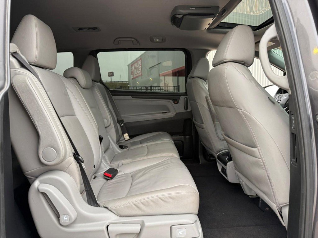 Used 2019 Honda Odyssey EX-L image 11