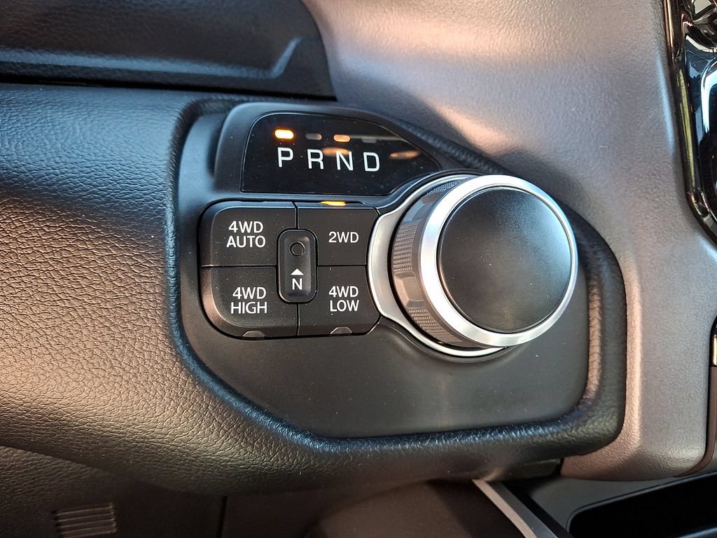 Used 2021 RAM 1500 Big Horn AWD/4WD image 14
