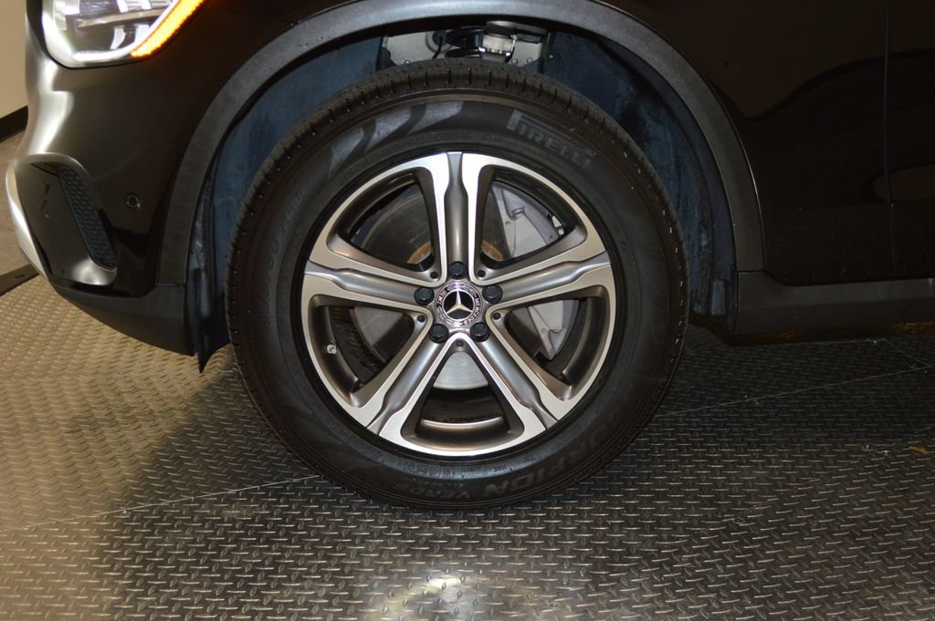 Certified 2022 Mercedes-Benz GLC 300 image 13