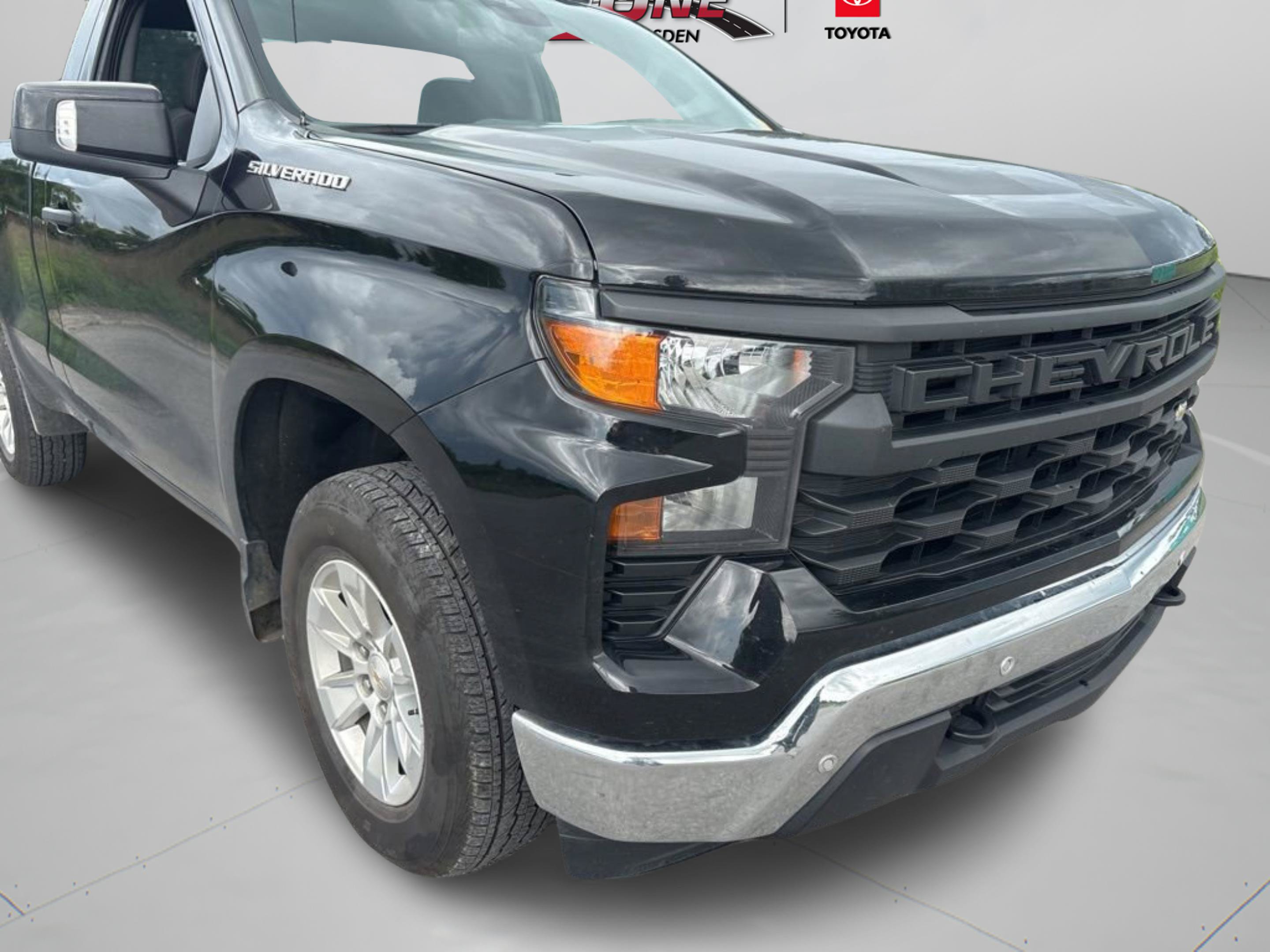 Used 2024 Chevrolet Silverado 1500 W/T w/ WT Value Package RWD image 26