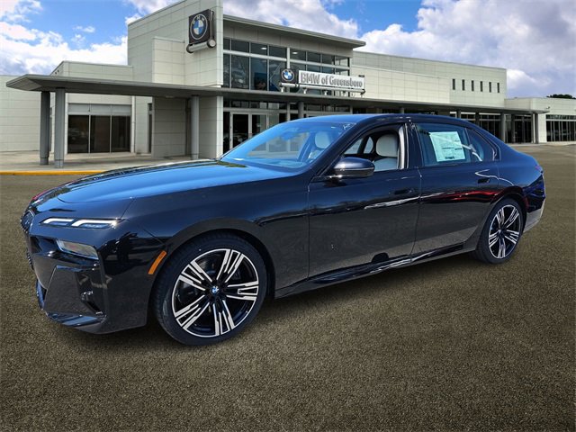 New 2025 BMW 760i xDrive image 3