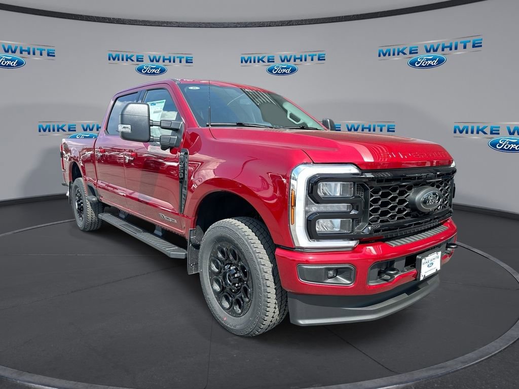 New 2025 Ford F350 XLT w/ Black Appearance Package