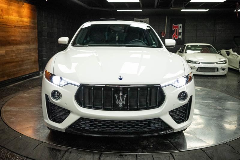 Used 2023 Maserati Levante Modena image 4