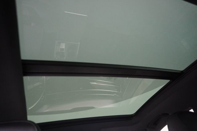 Used 2021 Audi Q8 Prestige w/ Prestige Package image 35