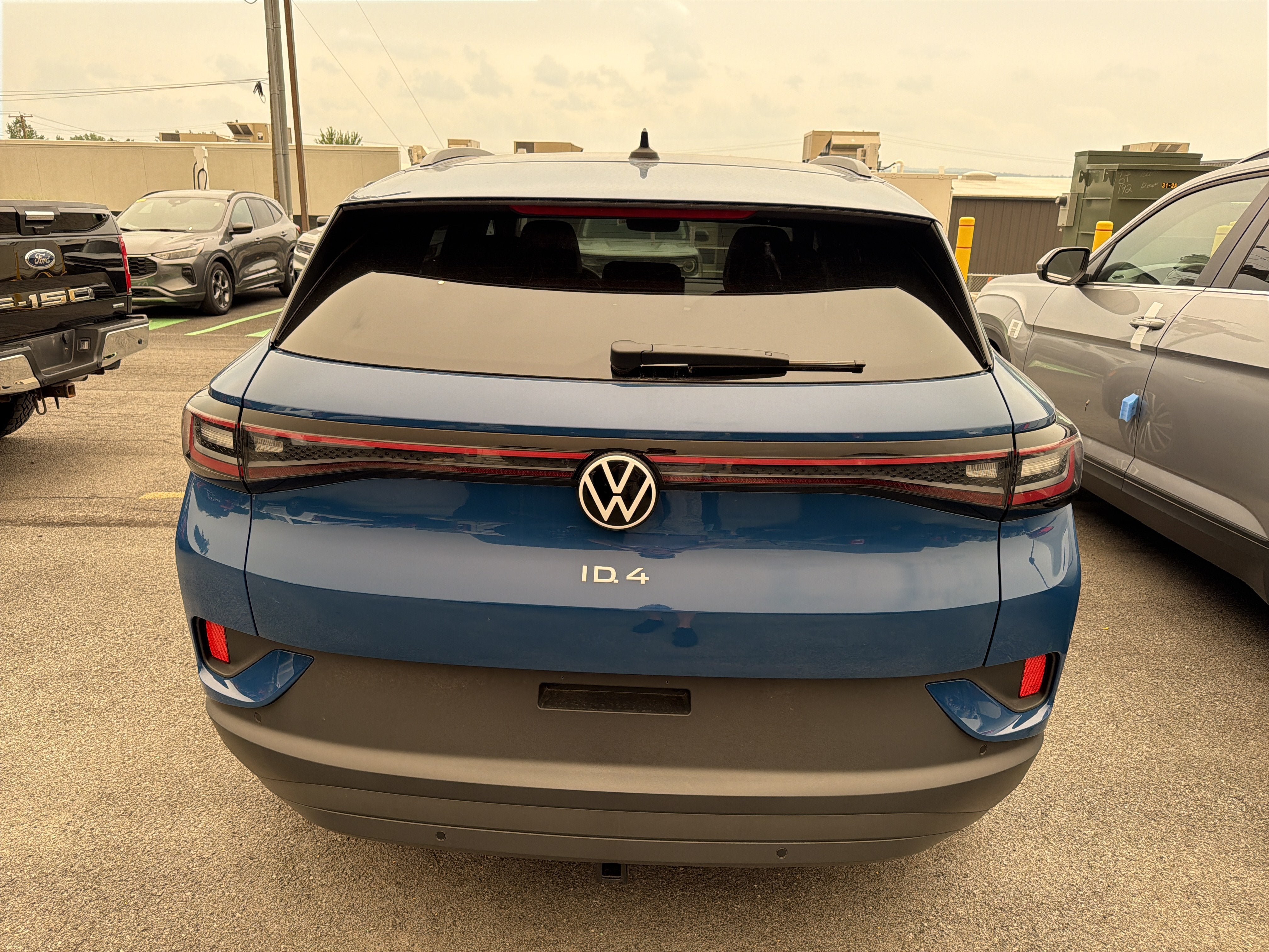 New 2026 Volkswagen ID.4 Pro AWD/4WD image 6
