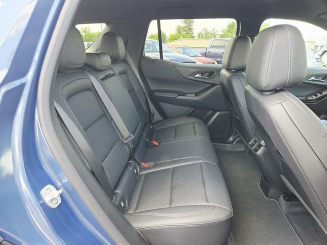 Certified 2025 Chevrolet Equinox LT w/ Convenience Package II FWD image 11