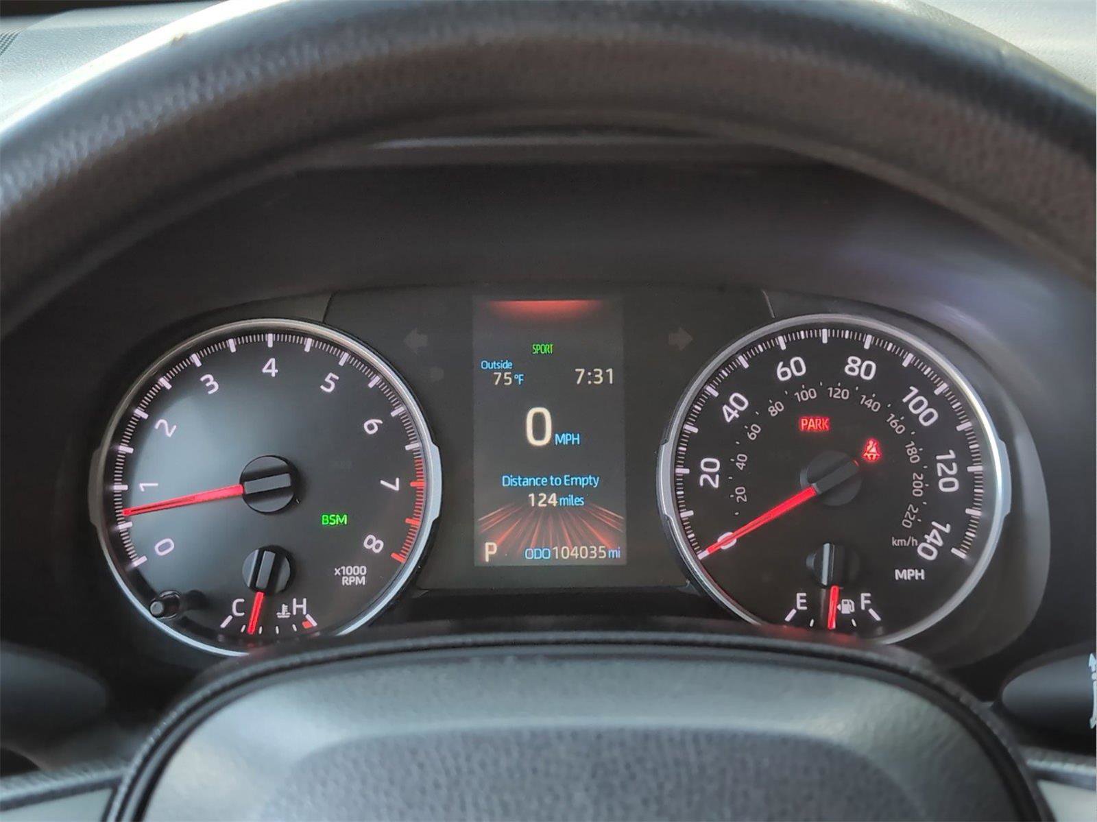 Used 2021 Toyota RAV4 XLE image 19