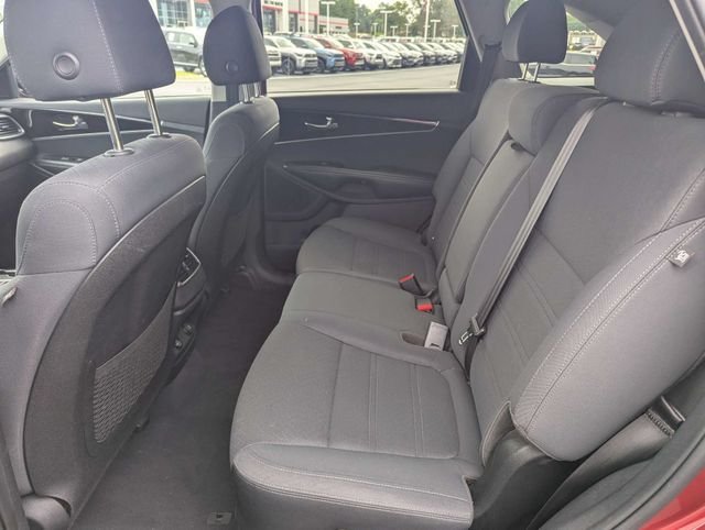 Used 2020 Kia Sorento FWD V6 image 8