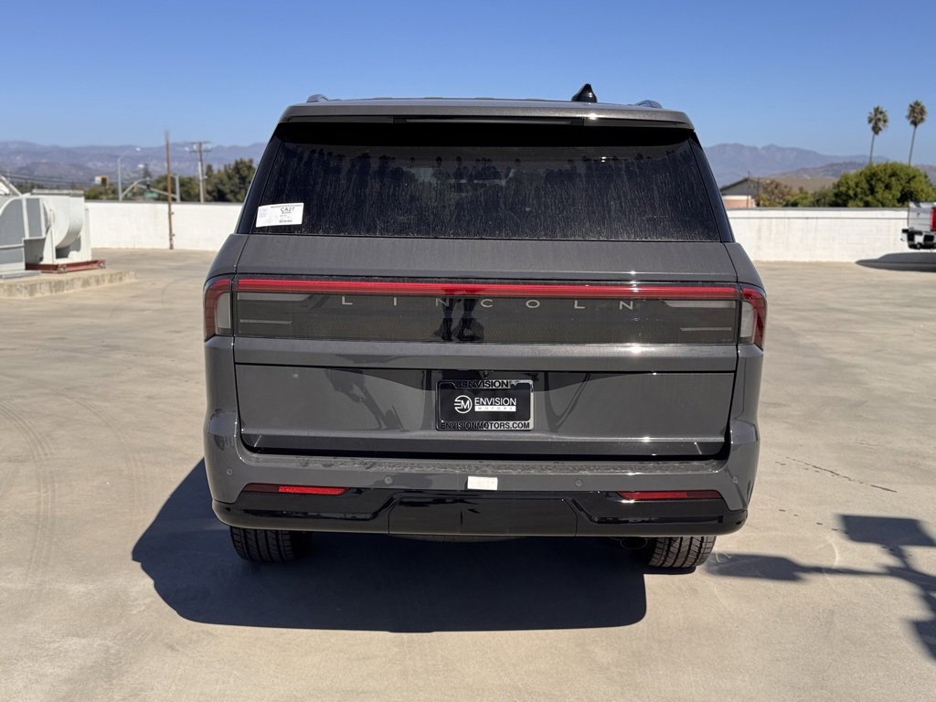 New 2025 Lincoln Navigator Black Label image 11