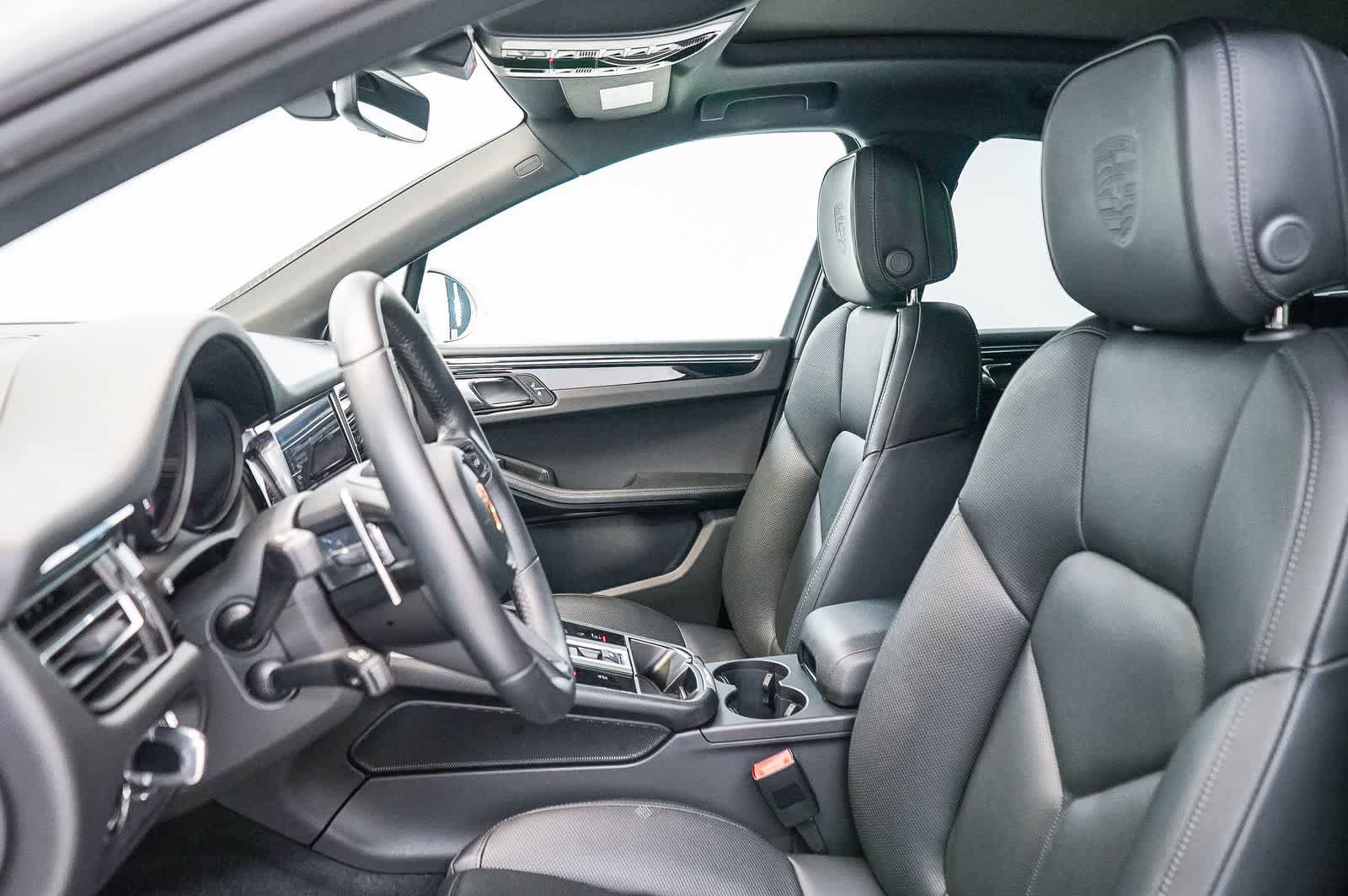 Certified 2026 Porsche Macan S AWD/4WD image 22