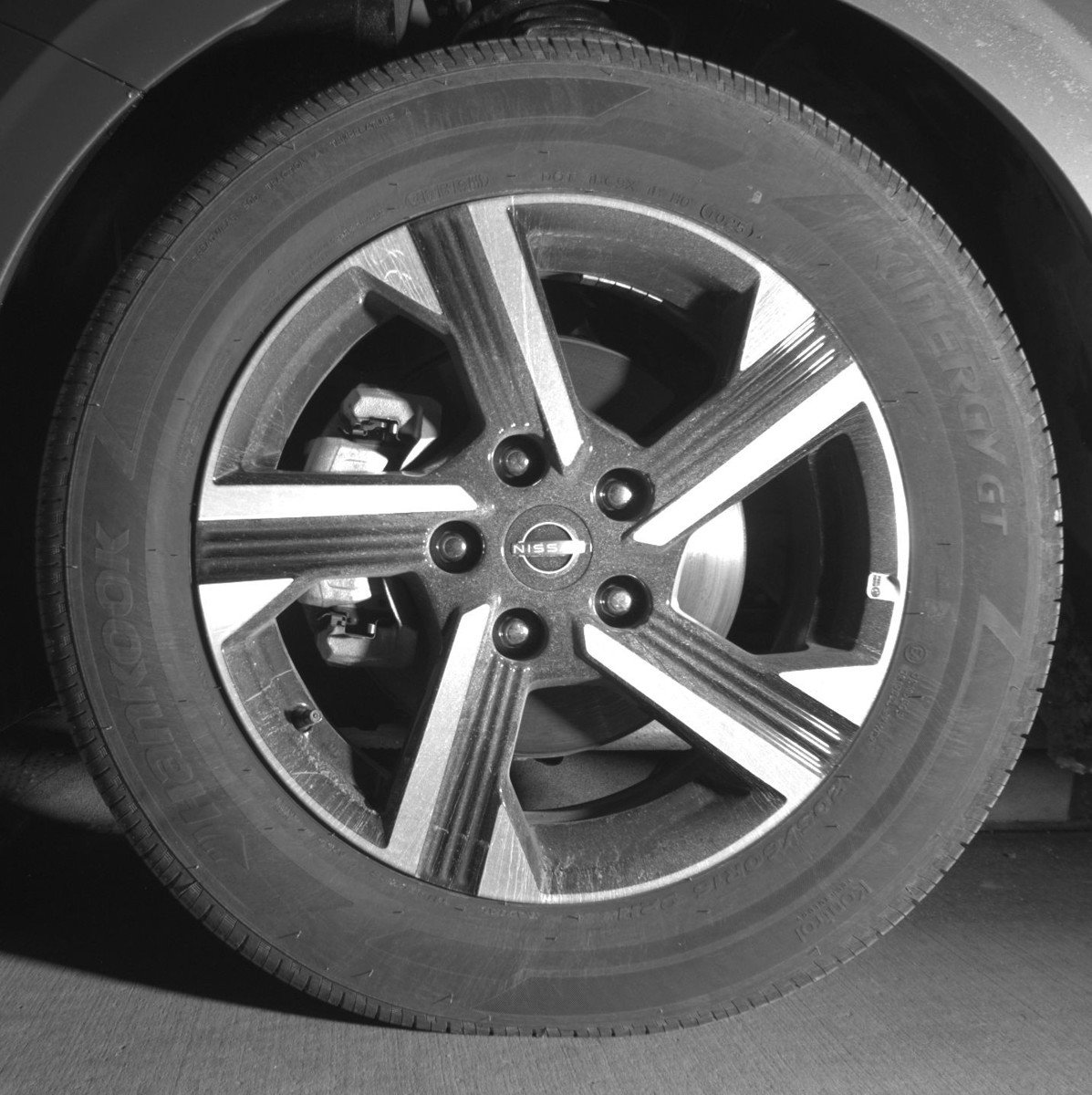 Used 2025 Nissan Sentra SV image 12