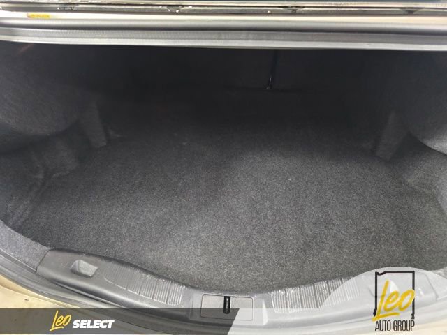 Used 2018 Ford Fusion SE image 15