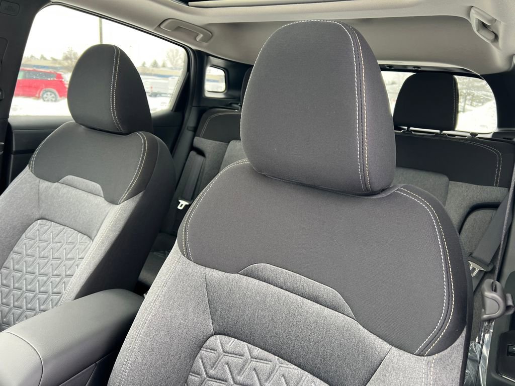 New 2026 Nissan Kicks SV w/ SV Premium Package image 12