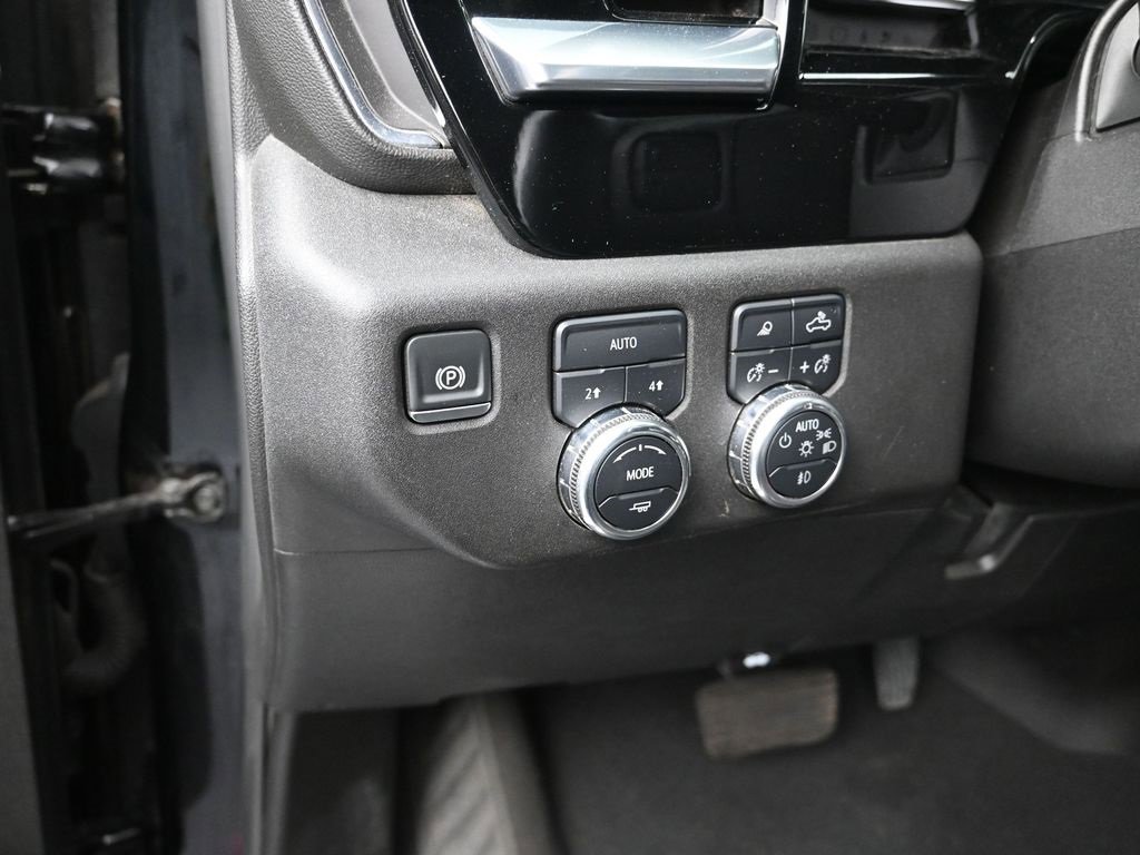 Certified 2024 GMC Sierra 1500 SLT image 13