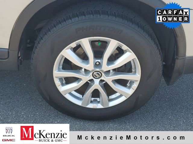 Used 2018 Nissan Rogue SV AWD/4WD image 31