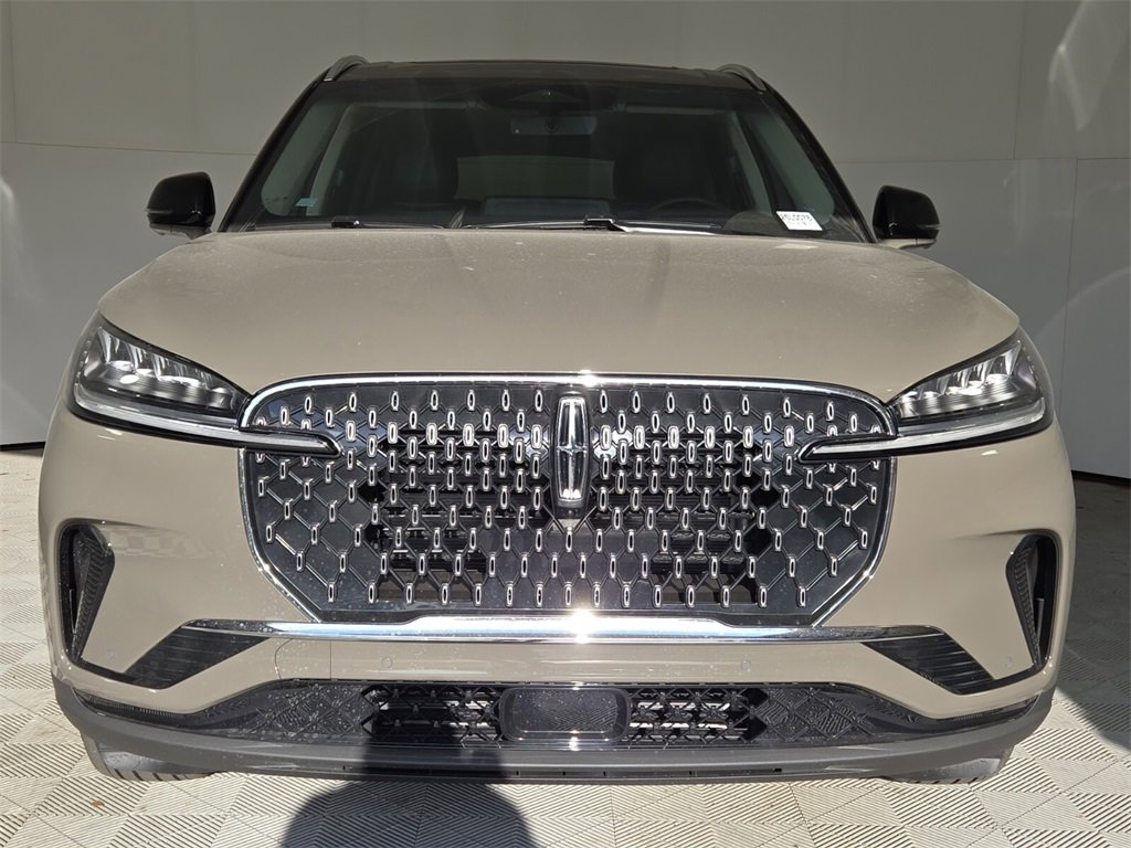 New 2025 Lincoln Aviator AWD w/ Equipment Group 101A image 3