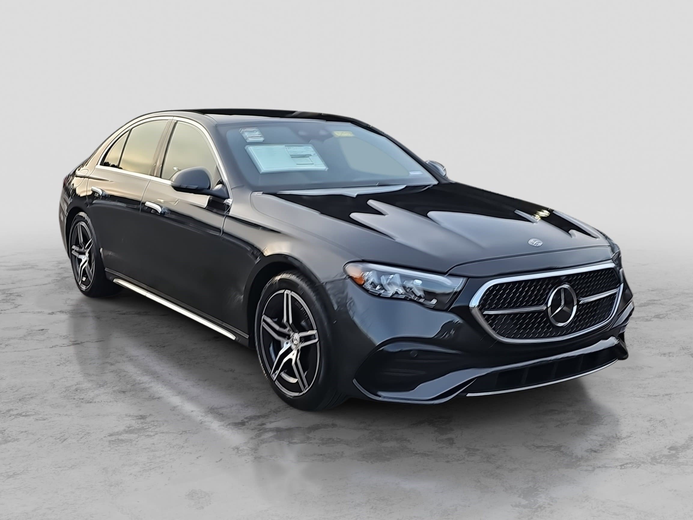 New 2026 Mercedes-Benz E 350 4MATIC Sedan image 3
