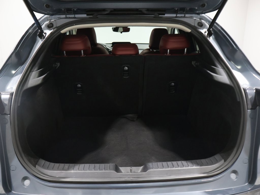 Used 2024 MAZDA CX-30 AWD 2.5 S w/ Preferred Package image 16
