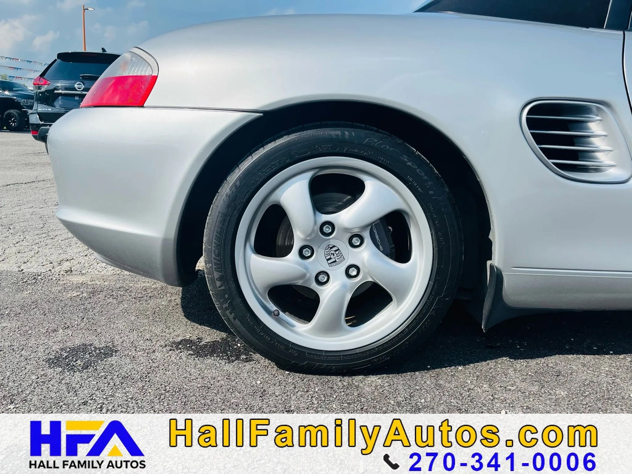 Used 2003 Porsche Boxster RWD image 16