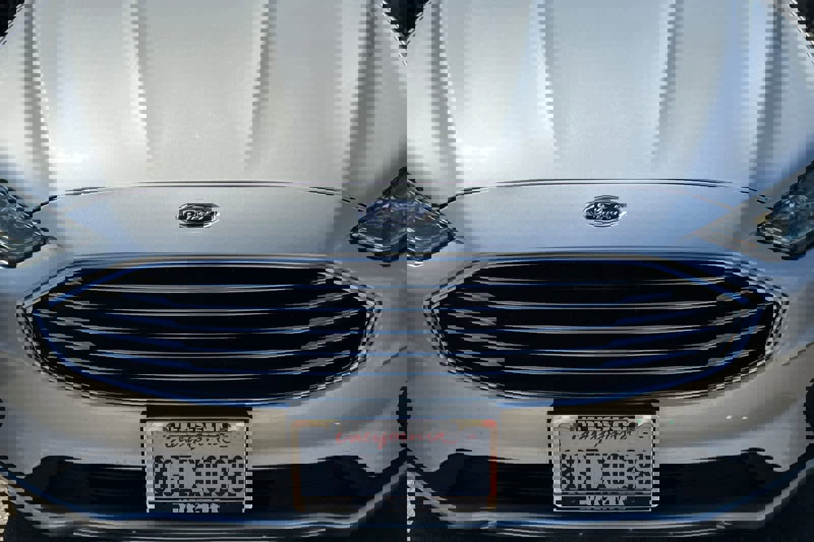 Used 2019 Ford Fusion SE image 12