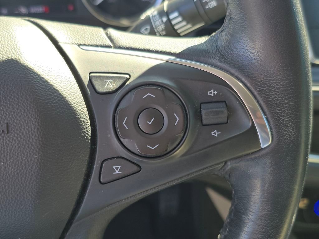 Used 2021 Buick Enclave Essence w/ Sport Touring Edition image 15