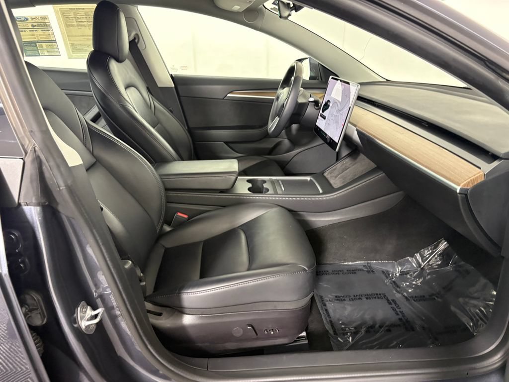 Used 2022 Tesla Model 3 Long Range AWD/4WD image 34