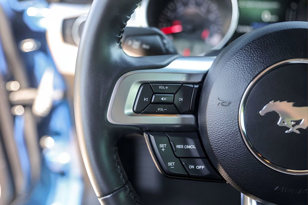 Used 2022 Ford Mustang GT Premium image 14