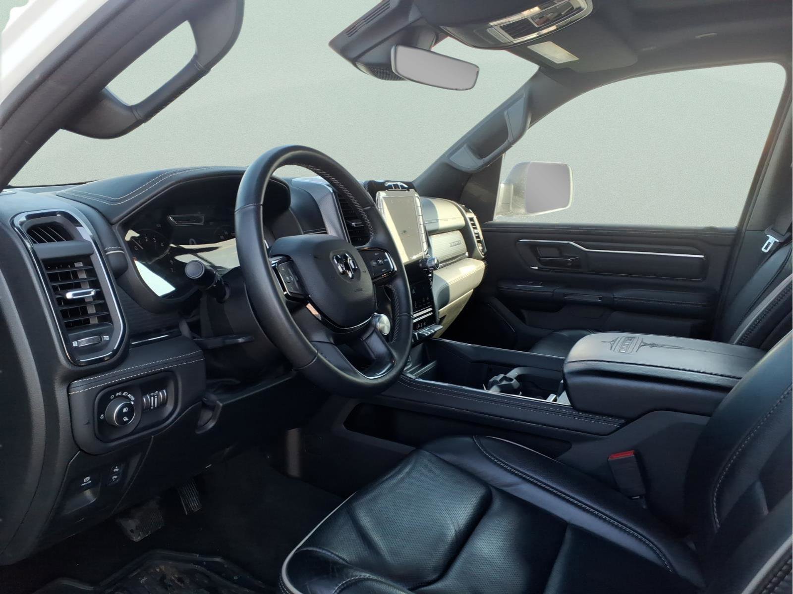 Used 2024 RAM 1500 Limited image 8