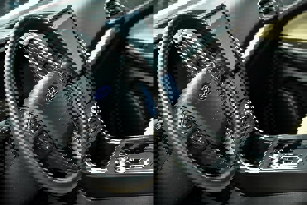 New 2024 Ford Edge SE image 31