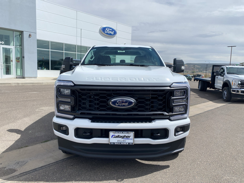 New 2026 Ford F350 4x4 Crew Cab Super Duty image 17