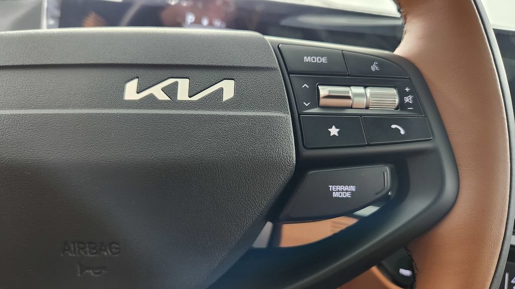 New 2026 Kia Sportage X-Line w/ X-Line Premium Package AWD/4WD image 24
