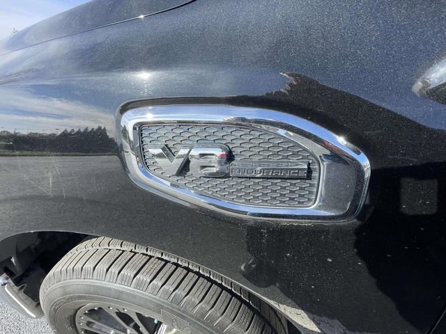 Used 2017 Nissan Titan SL image 5