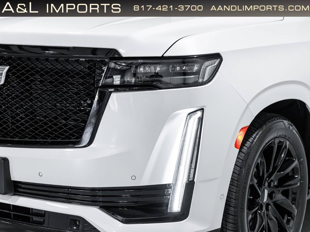 Used 2024 Cadillac Escalade Sport Platinum w/ LPO, ONYX Package AWD/4WD image 34
