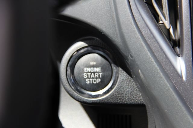 Used 2025 Subaru Forester Limited AWD/4WD image 29