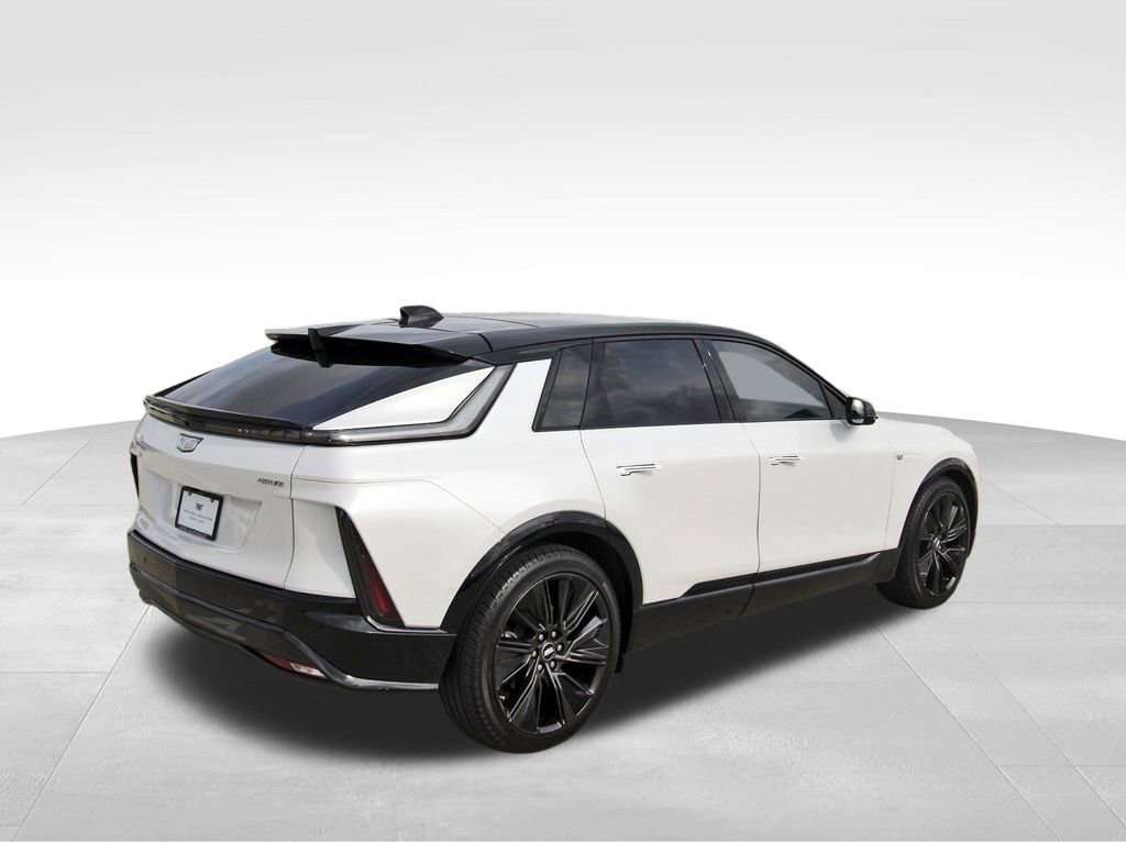 New 2025 Cadillac Lyriq Sport w/ Nappa Leather Package image 4