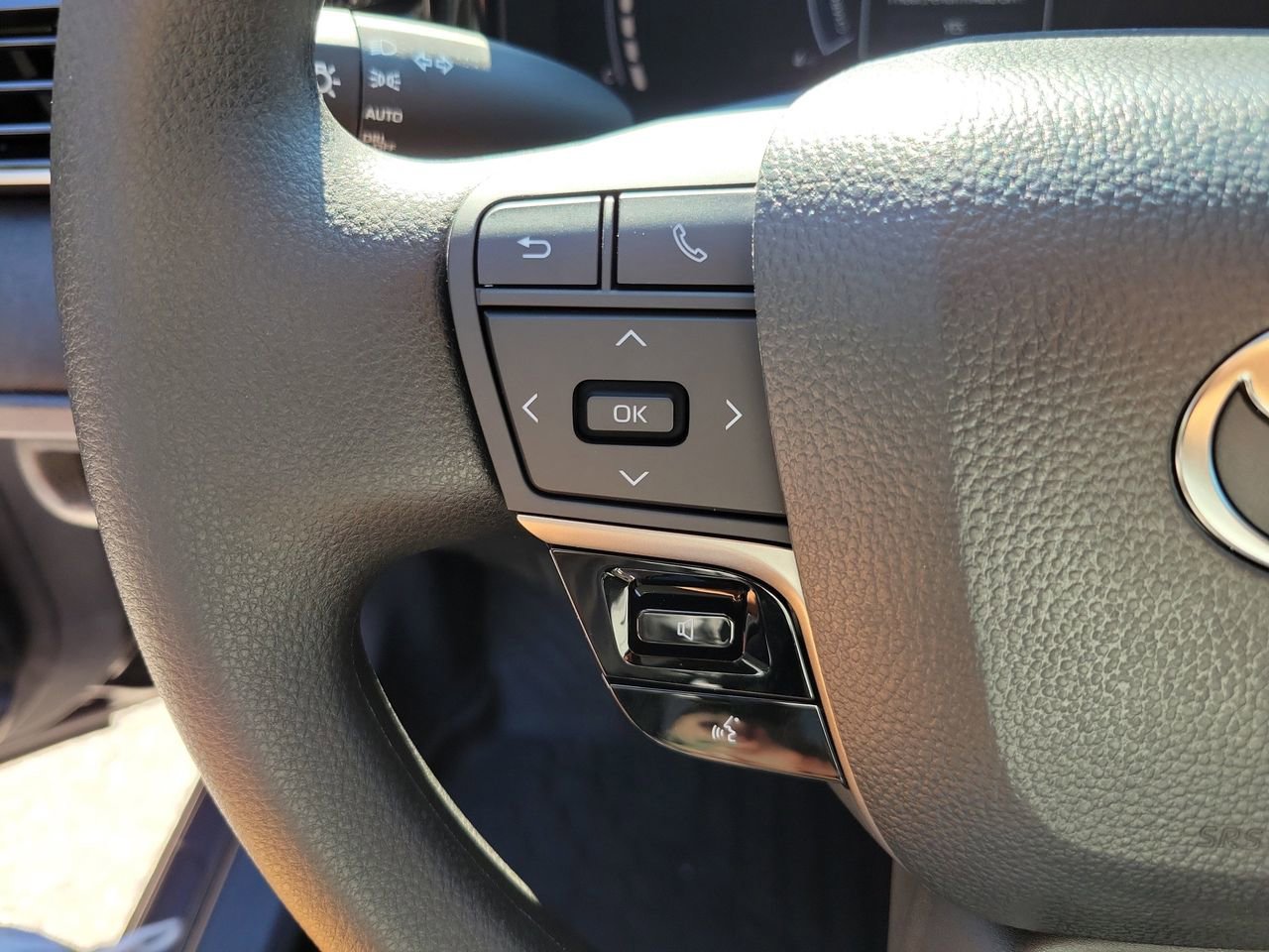 New 2026 Toyota Camry LE FWD image 18