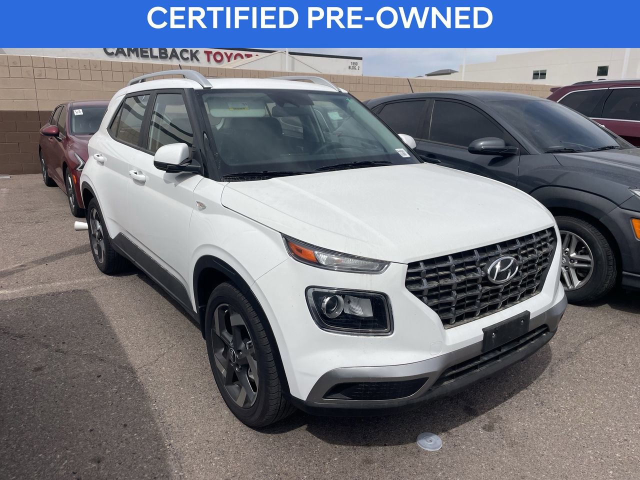 Certified 2024 Hyundai Venue SEL image 2