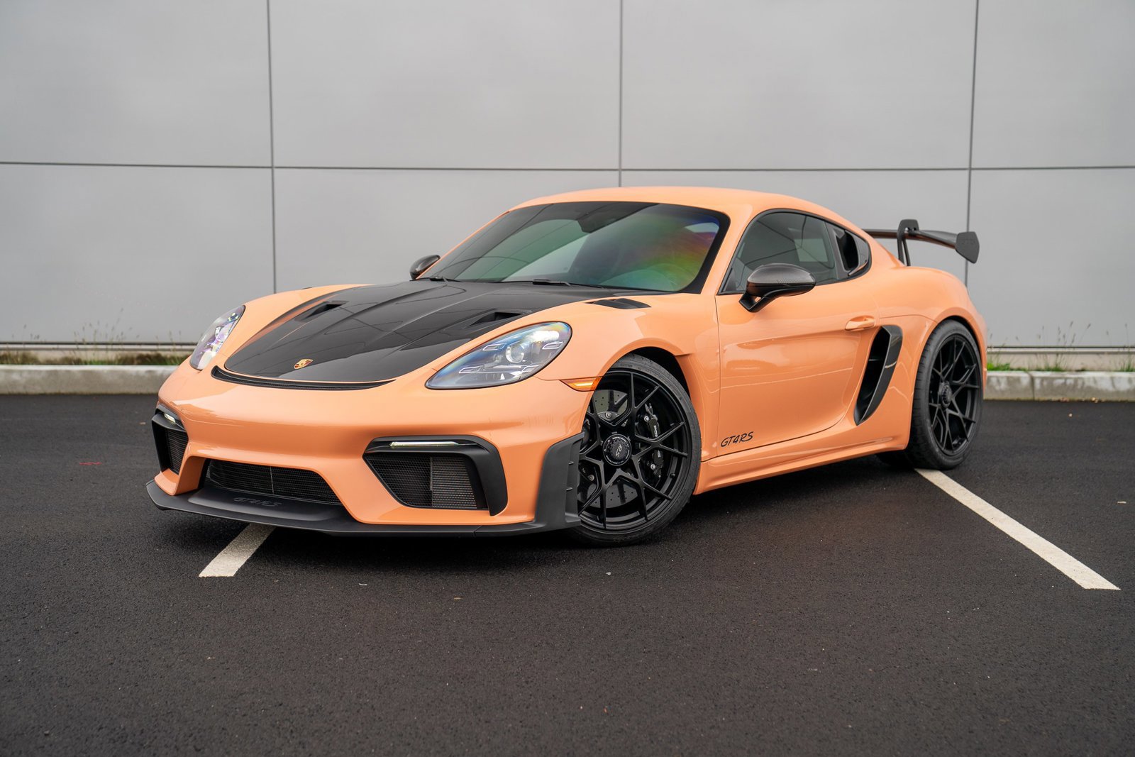 Certified 2025 Porsche 718 Cayman GT4 RS image 1