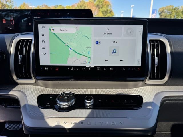 New 2025 Ford Expedition Active image 10