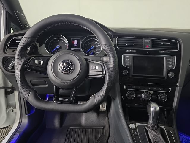 Used 2016 Volkswagen Golf 4-Door AWD/4WD image 9