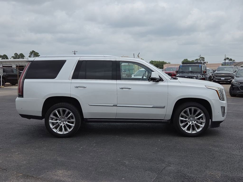 Used 2018 Cadillac Escalade Premium Luxury RWD image 7