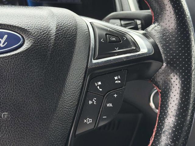 Certified 2022 Ford Edge ST-Line image 11