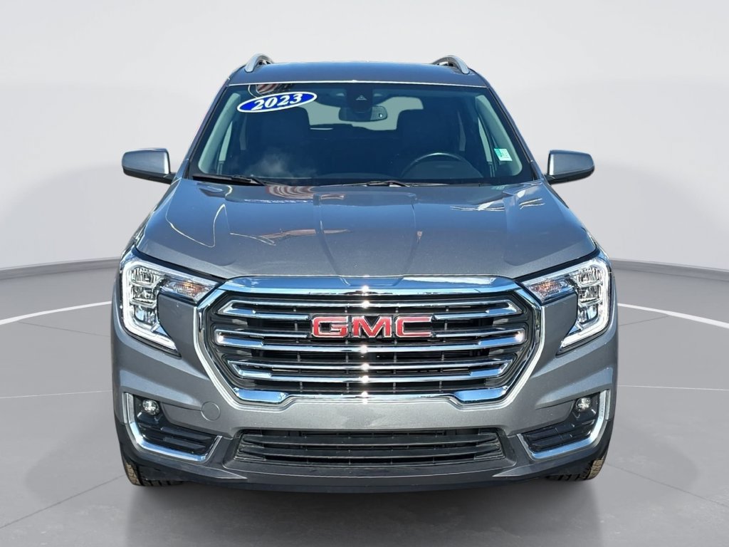 Certified 2023 GMC Terrain SLT w/ LPO, Floor Liner Package AWD/4WD image 10