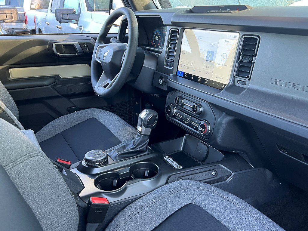 New 2025 Ford Bronco 2-Door image 9
