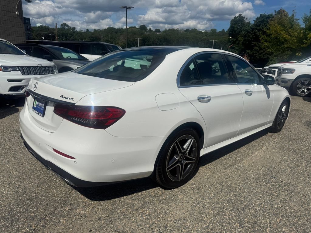 Used 2023 Mercedes-Benz E 350 4MATIC Sedan image 7