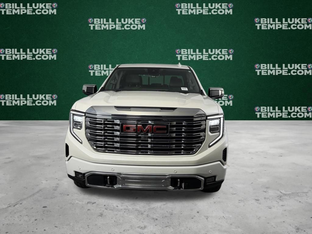 Used 2024 GMC Sierra 1500 Denali w/ Technology Package AWD/4WD image 6