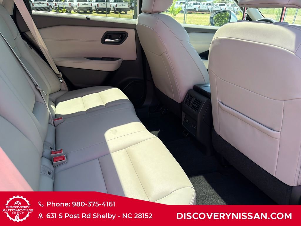 Certified 2024 Nissan Rogue SL w/ SL Premium Package FWD image 38