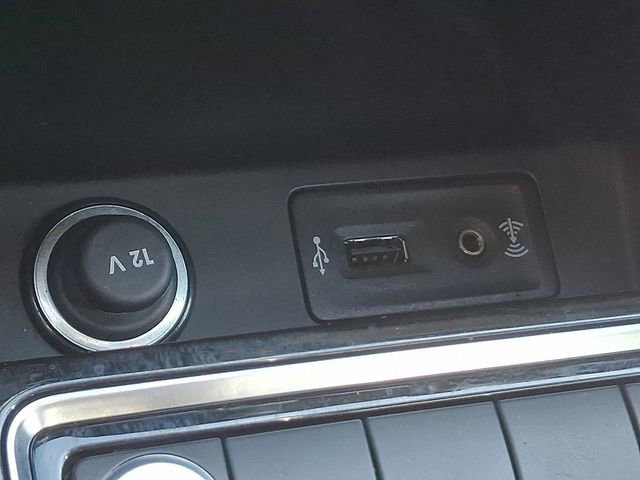 Used 2016 Volkswagen Jetta Sport FWD image 32