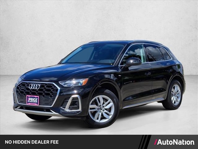 Used 2022 Audi Q5 2.0T Premium w/ Convenience Package AWD/4WD image 1